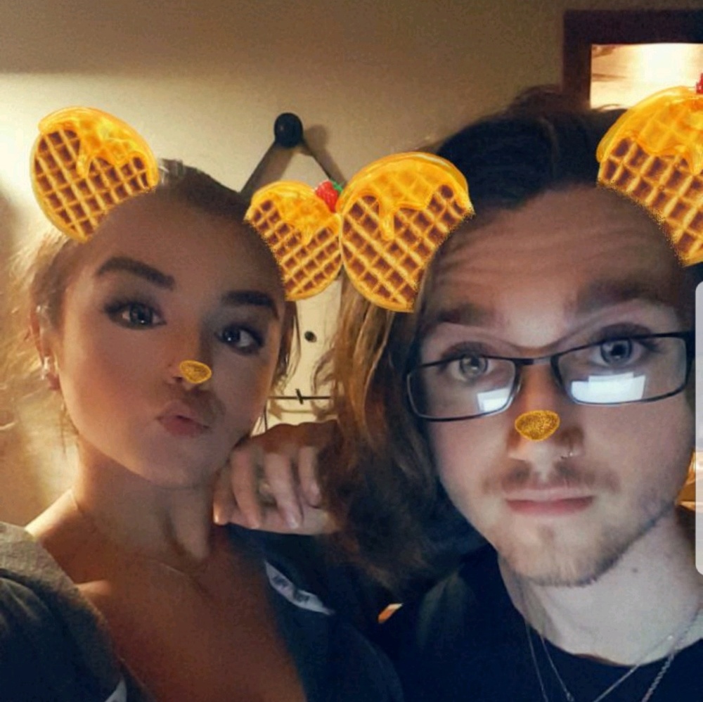 Meet your Poshers, Sezen & Tyler